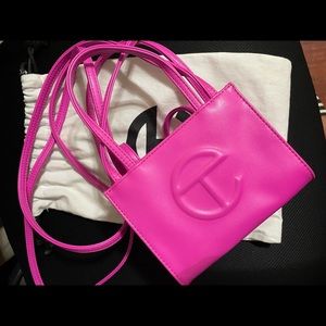 Telfar Small Azalea 🌺